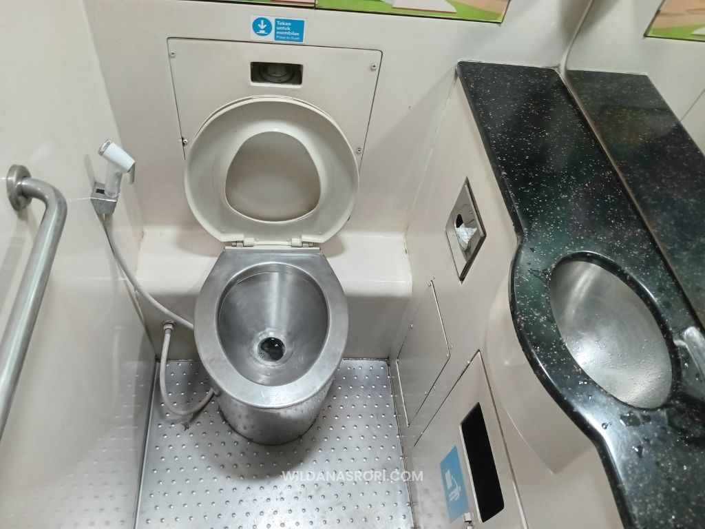 Kloset KA Malabar