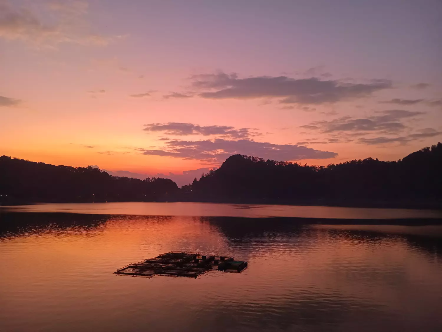 Sunset Telaga Ngebel Magis