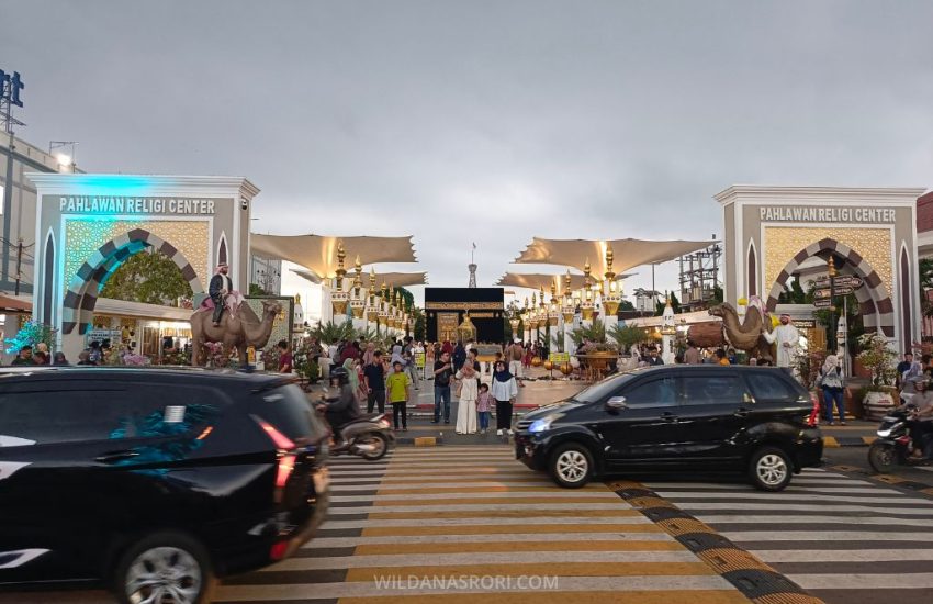 Pahlawan Street Center Madiun Momen Lebaran