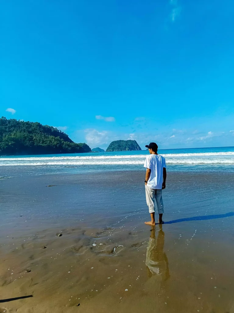 Gallery Pantai Kebo 7