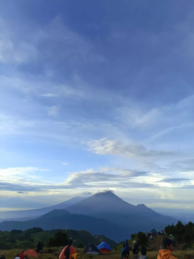 Sunrise Gunung Prau 1
