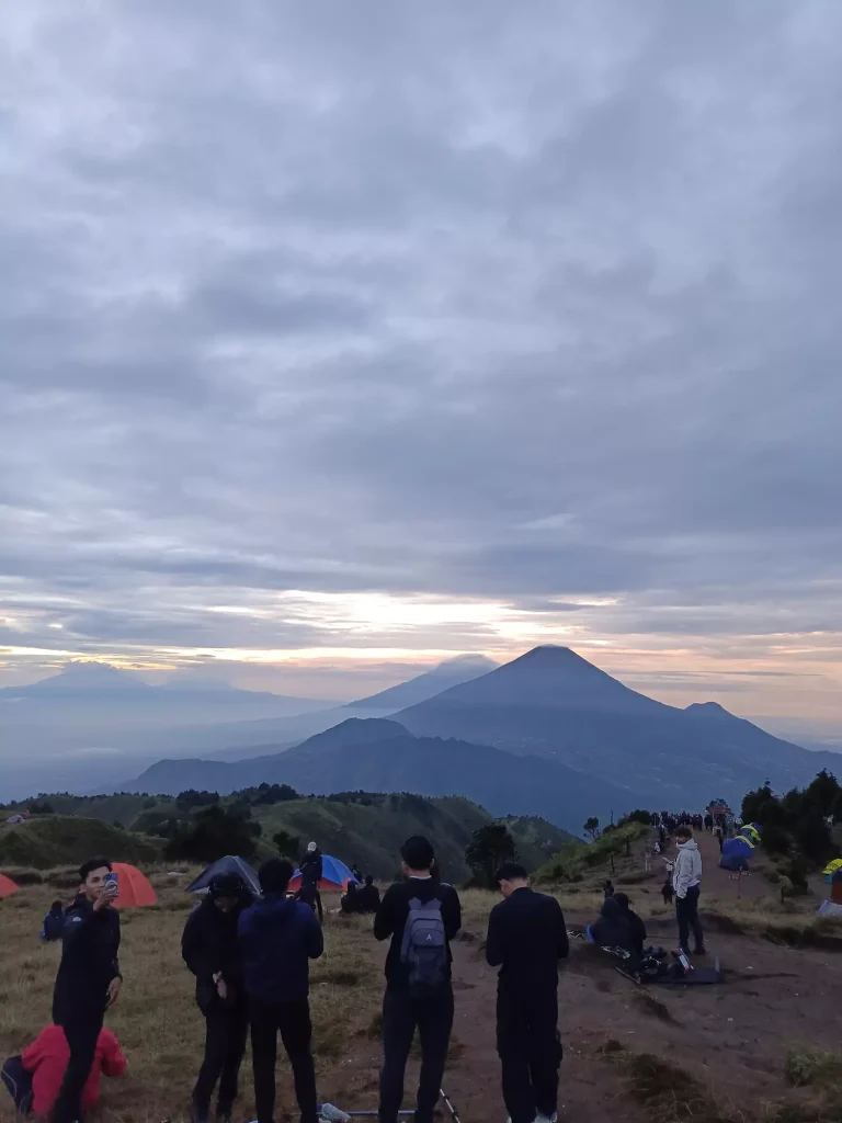Sunrise Gunung Prau 3