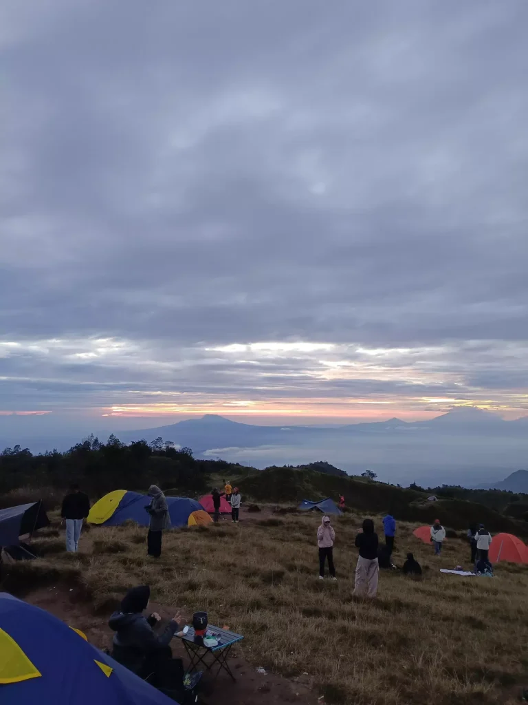 Sunrise Gunung Prau 4